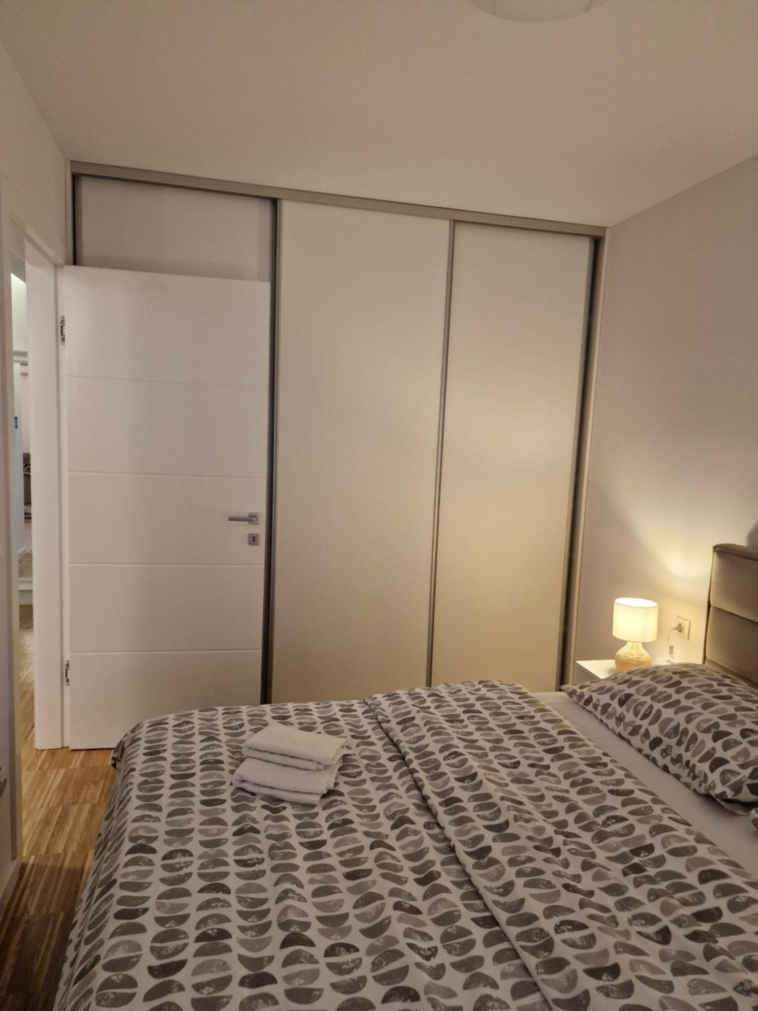 Ferienwohnung Nika Banja Luka Exterior foto